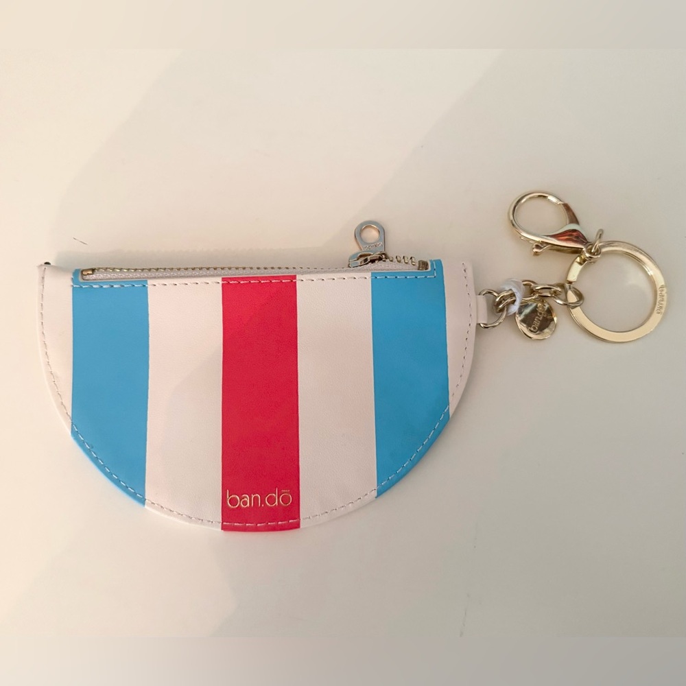!! DO NOT BUY !!
Ban.do wallet / pouch keychain stripes